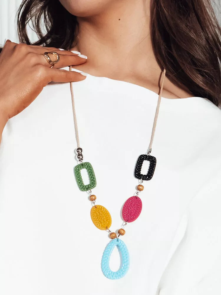 Moteriška balta palaidinė Buls