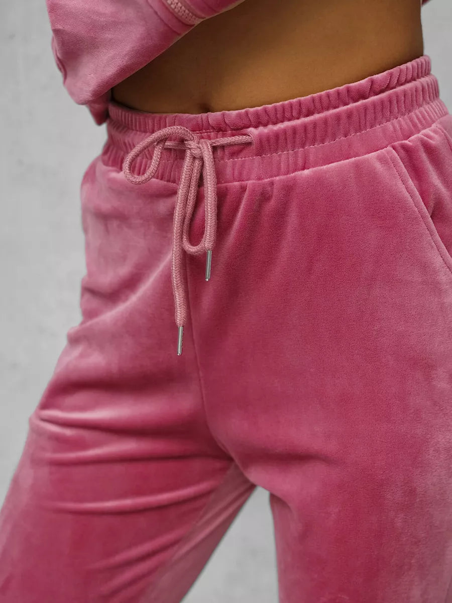 Moteriškas tamsiai rožinis veliūrinis komplektas Rosita