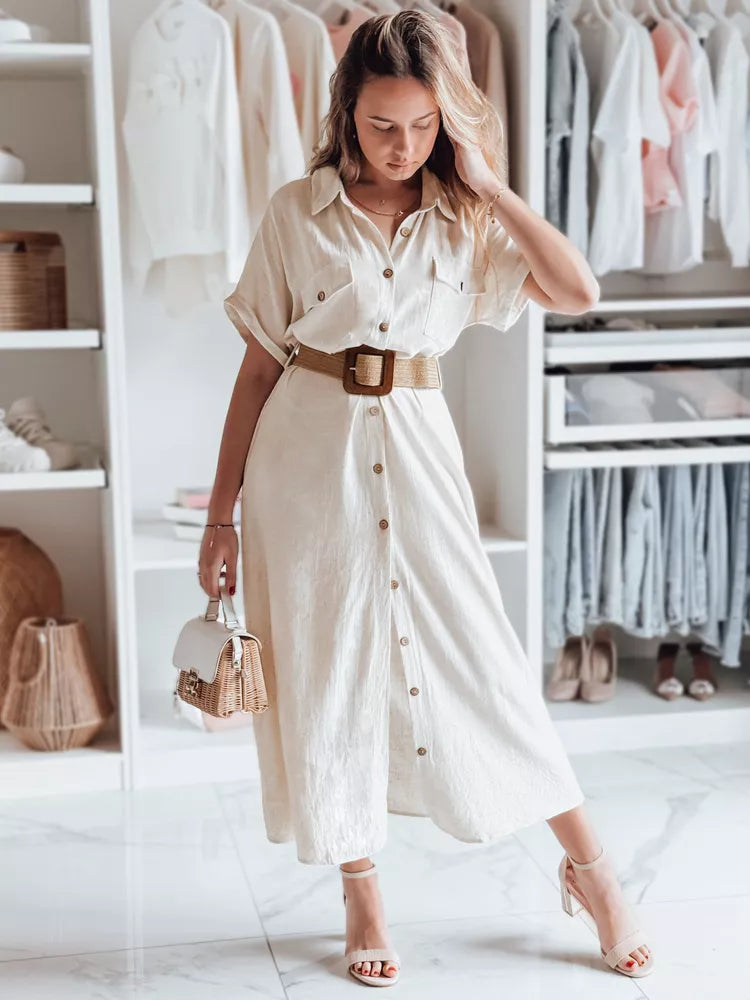 Moteriška šviesiai rusva suknelė su diržu Armina