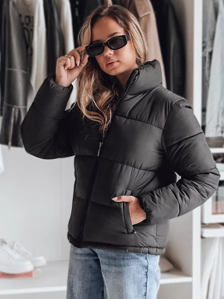 Juoda moteriška striukė Lara