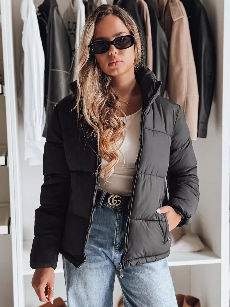 Juoda moteriška striukė Lara