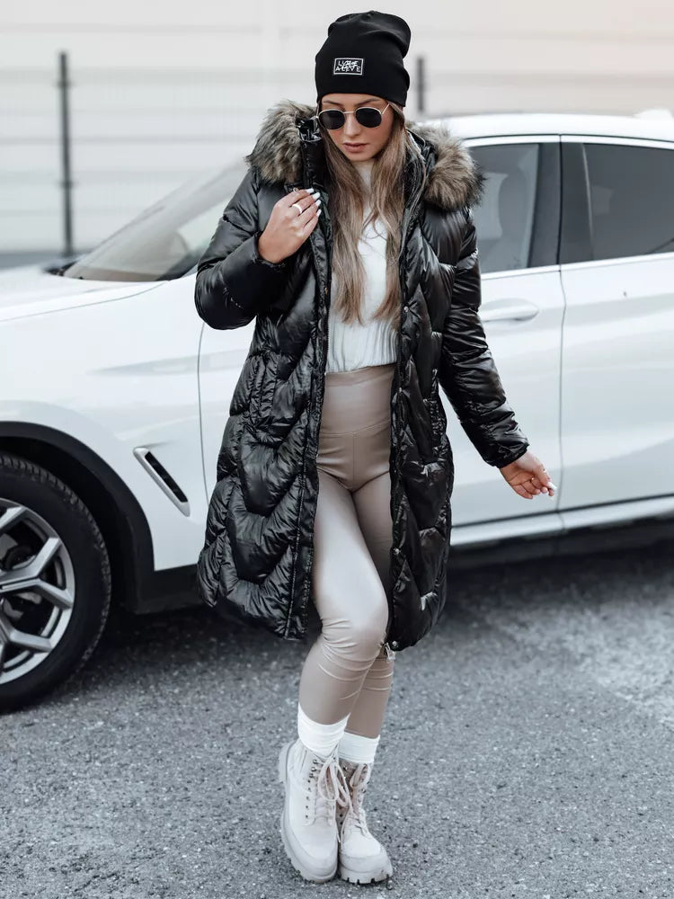 Moteriška juoda striukė su rudu kailiuku Elec