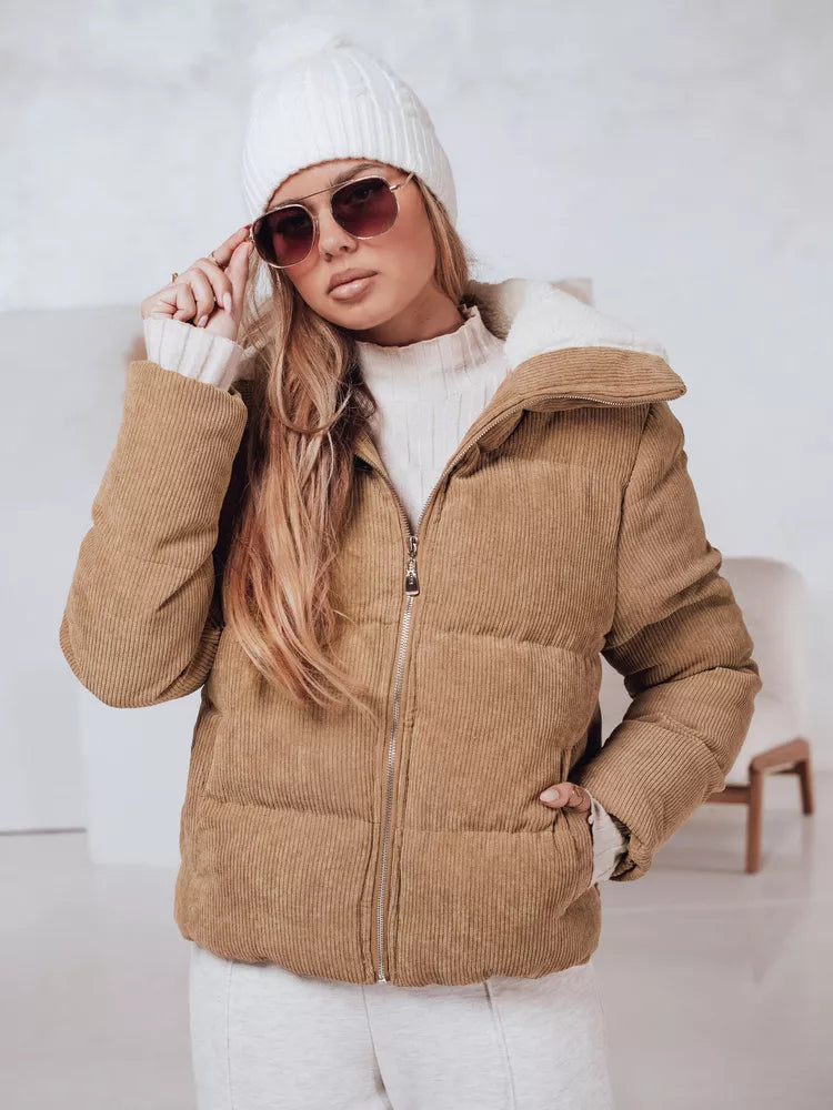 Moteriška žieminė šviesiai ruda striukė Trendy