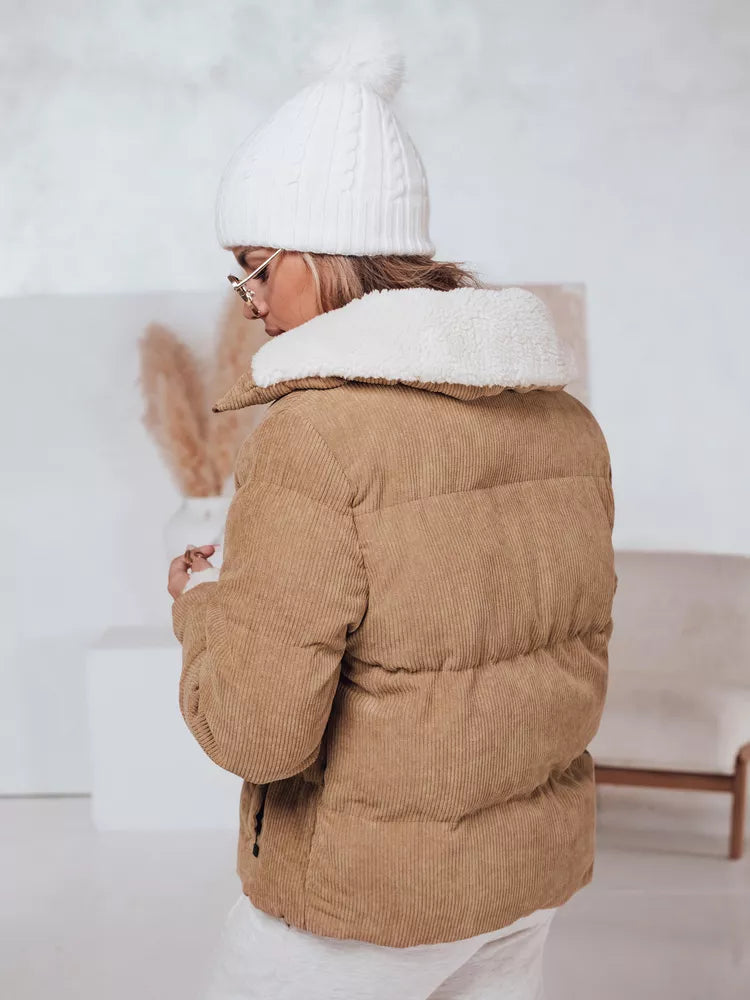 Moteriška žieminė šviesiai ruda striukė Trendy