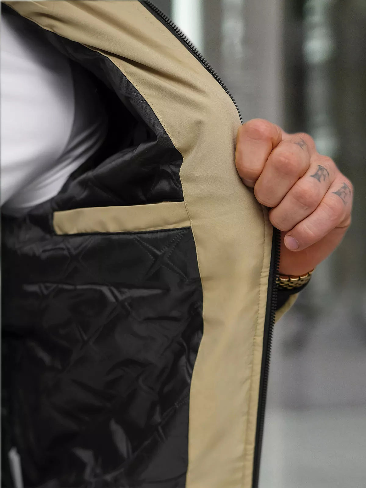 Vyriška rusvos spalvos striukė Sense