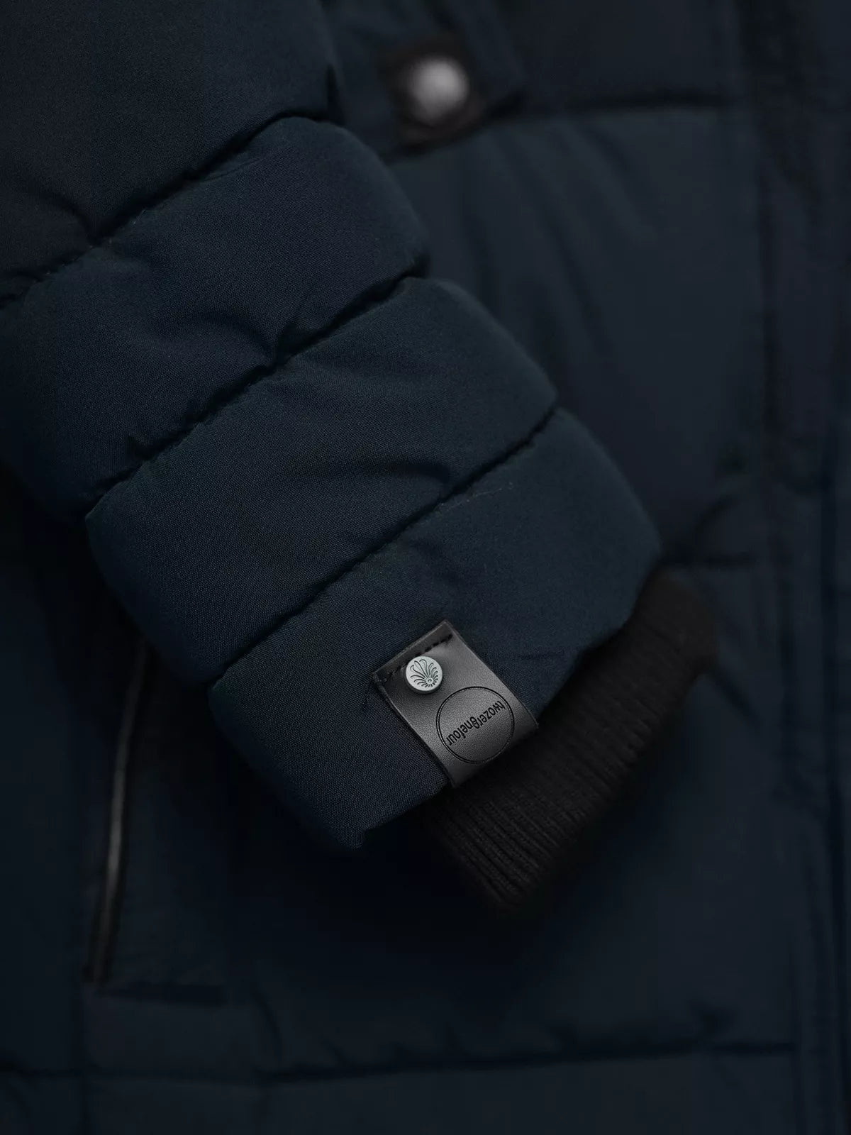 Žieminė ilga moteriška tamsiai mėlyna striukė Marni