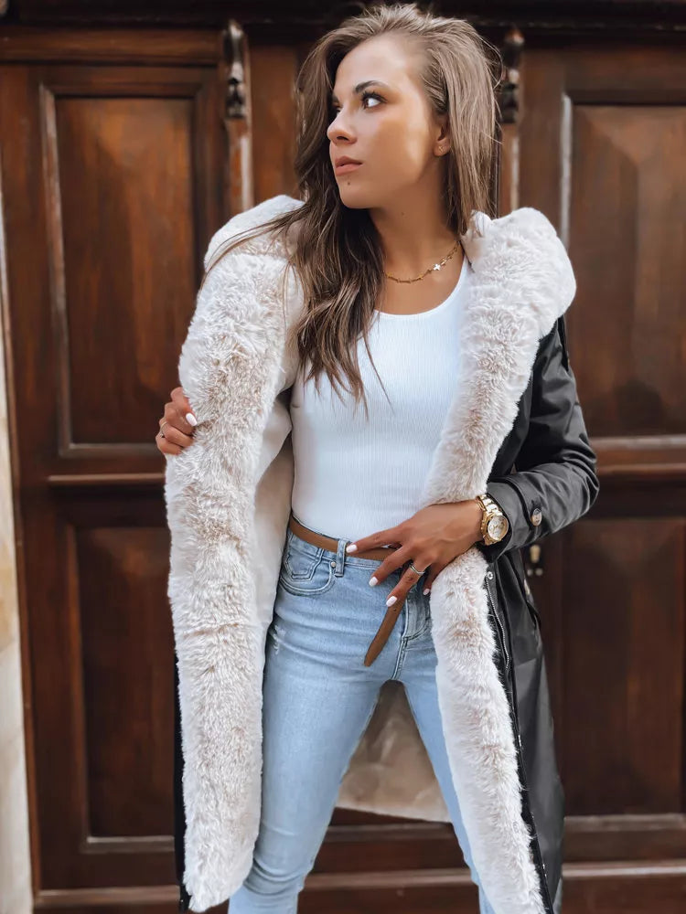 Juoda ilga moteriška striukė su šviesiu kailiuku Harpe