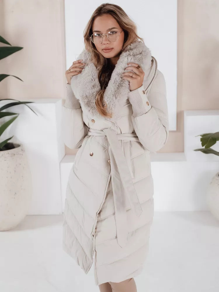 Moteriška žieminė balta striukė Karlin