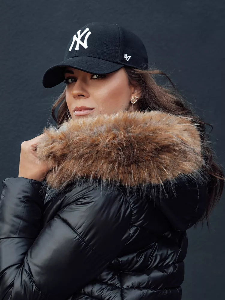 Moteriška žieminė juoda striukė Jessica