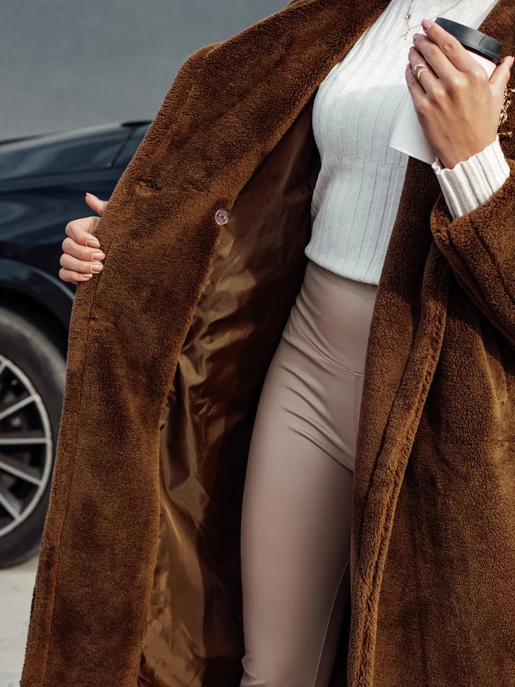 Moteriškas žieminis rudas paltas Luxer