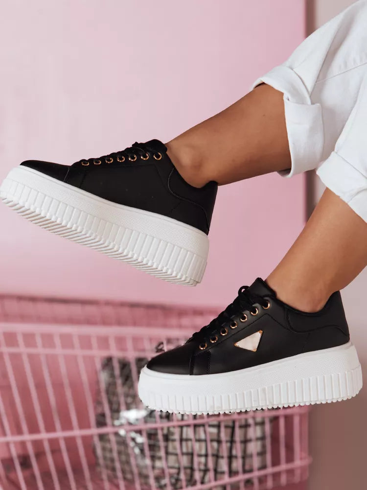 Moteriški juodi laisvalaikio batai Snikpik