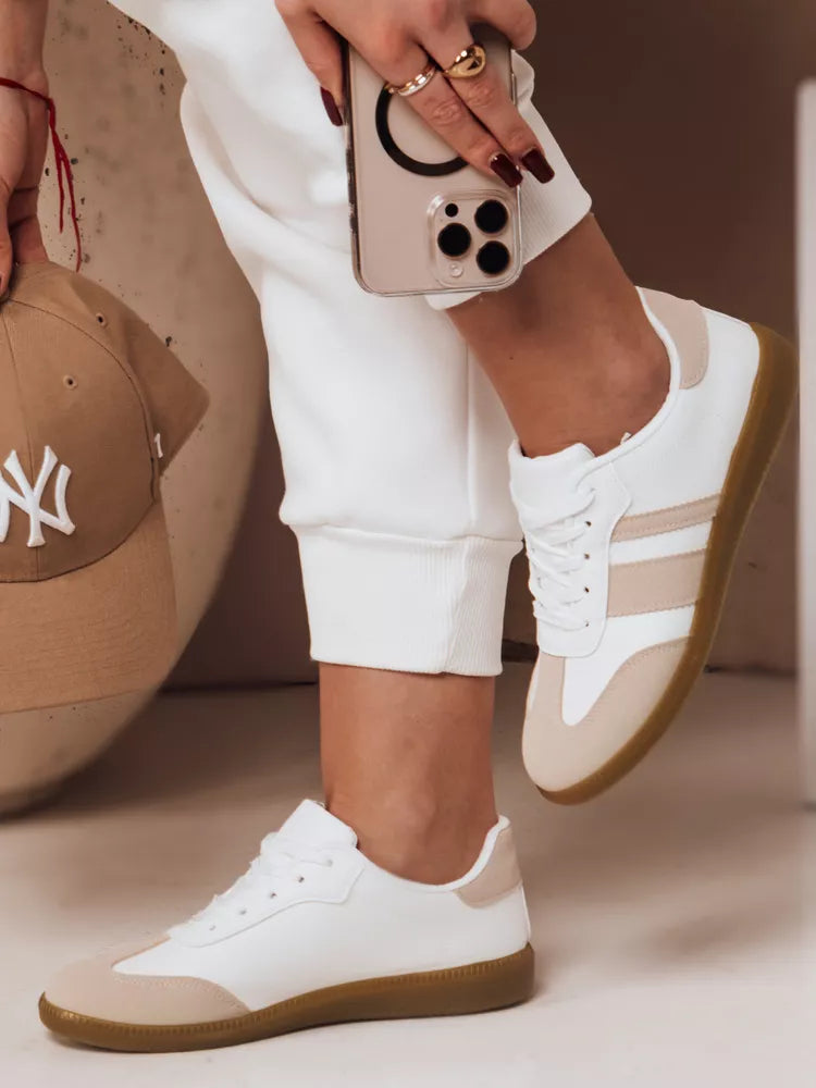 Moteriški balti su rusvomis detalėmis laisvalaikio batai Niti