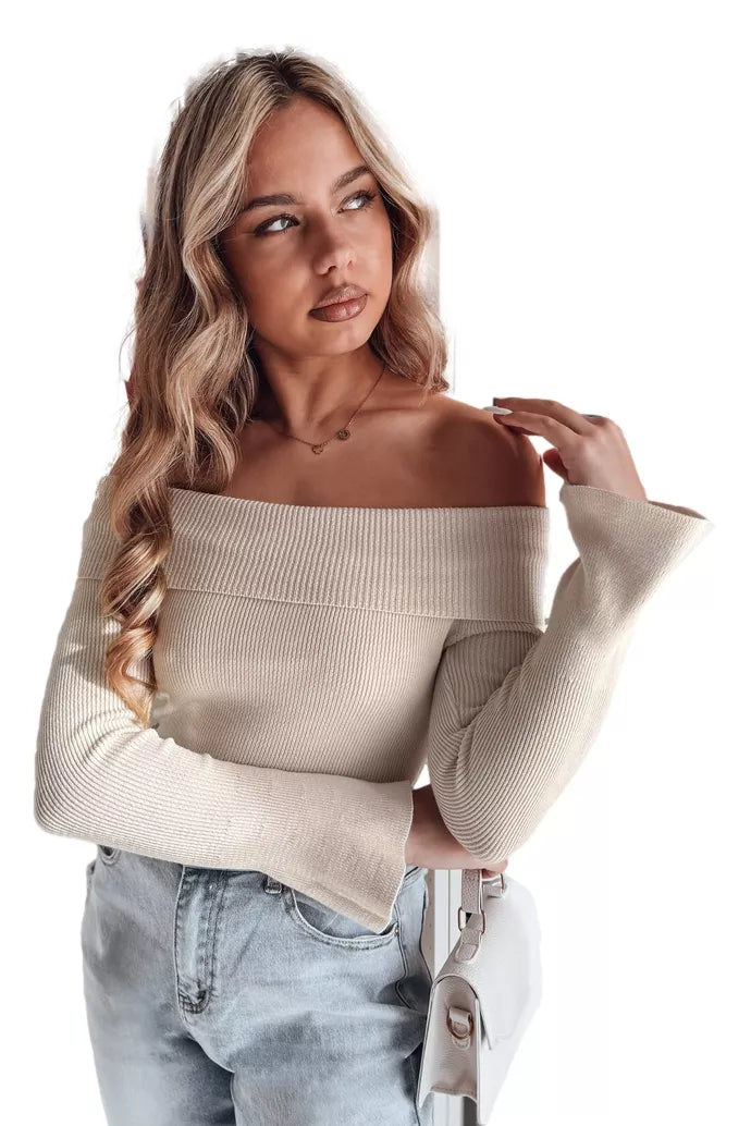 Moteriškas rusvos spalvos megztinis Show