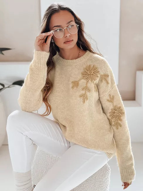 Moteriškas rusvas megztinis Daga