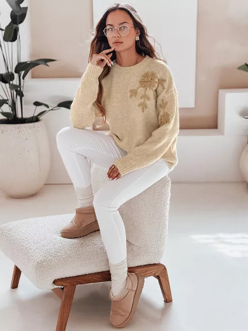 Moteriškas rusvas megztinis Daga