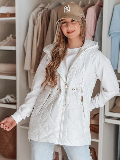 Moteriška baltos spalvos liemenė Demak