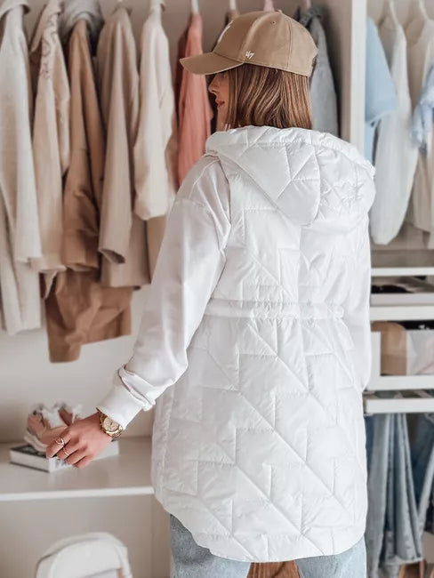 Moteriška baltos spalvos liemenė Demak