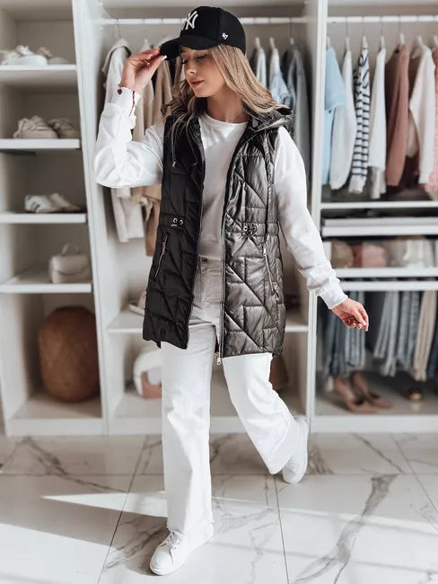 Moteriška juodos spalvos liemenė Demak