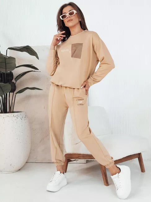 Moteriškas rudas komplektas Future