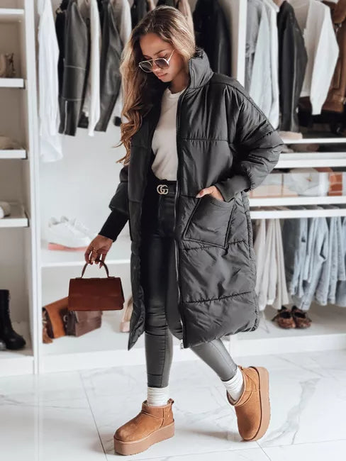 Moteriška oversize juoda striukė Gala