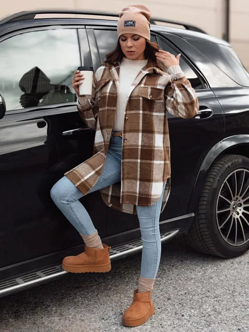 Moteriškas rudas marškinių stiliaus švarkas Plaidify