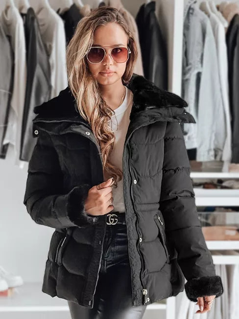 Moteriška juodos spalvos striukė Semi