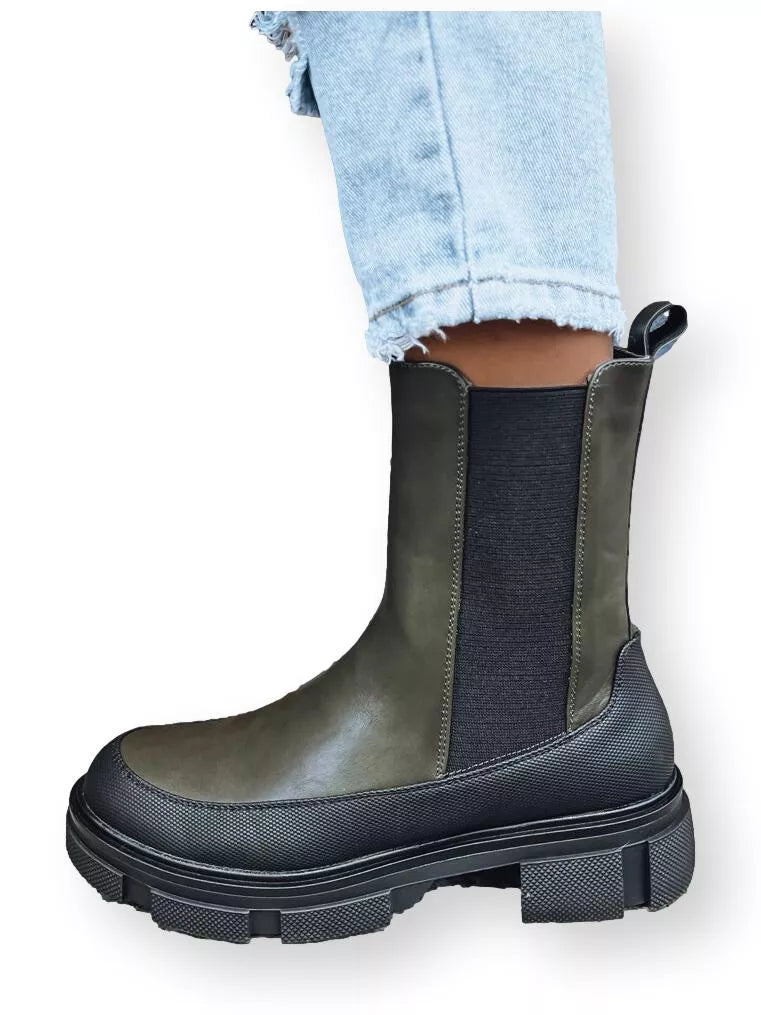 Moteriški aulinukai žali Frost