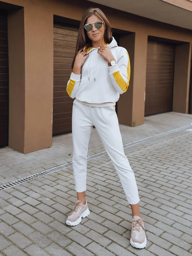 Moteriškas baltos spalvos komplektas Duo