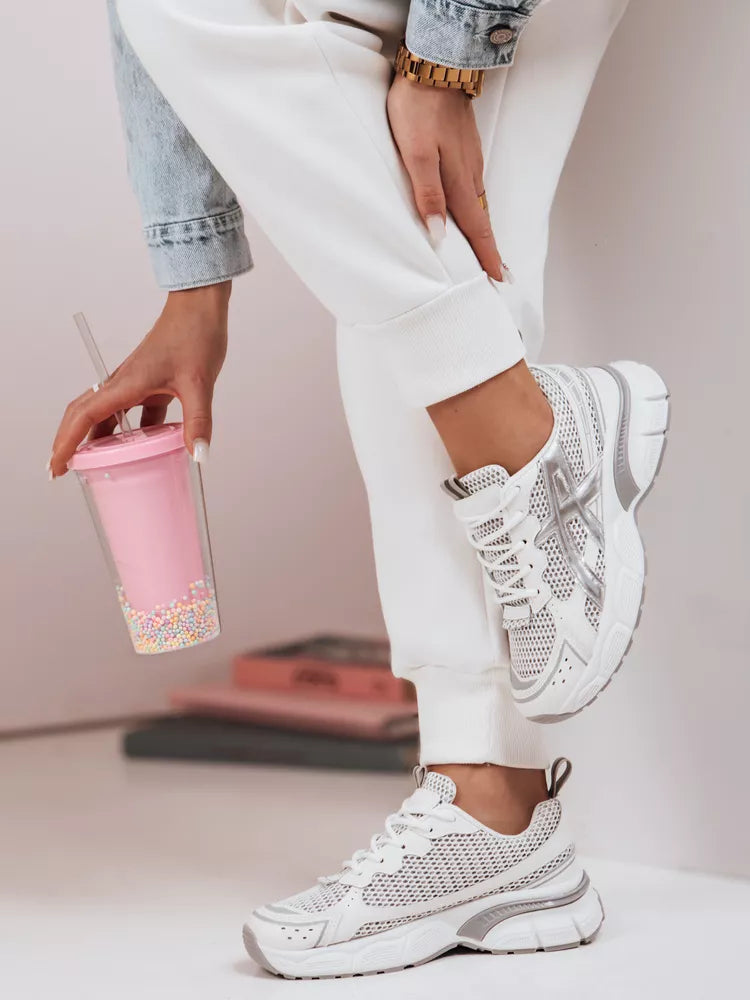 Moteriški balti su sidabro detalėmis laisvalaikio batai Dinamic