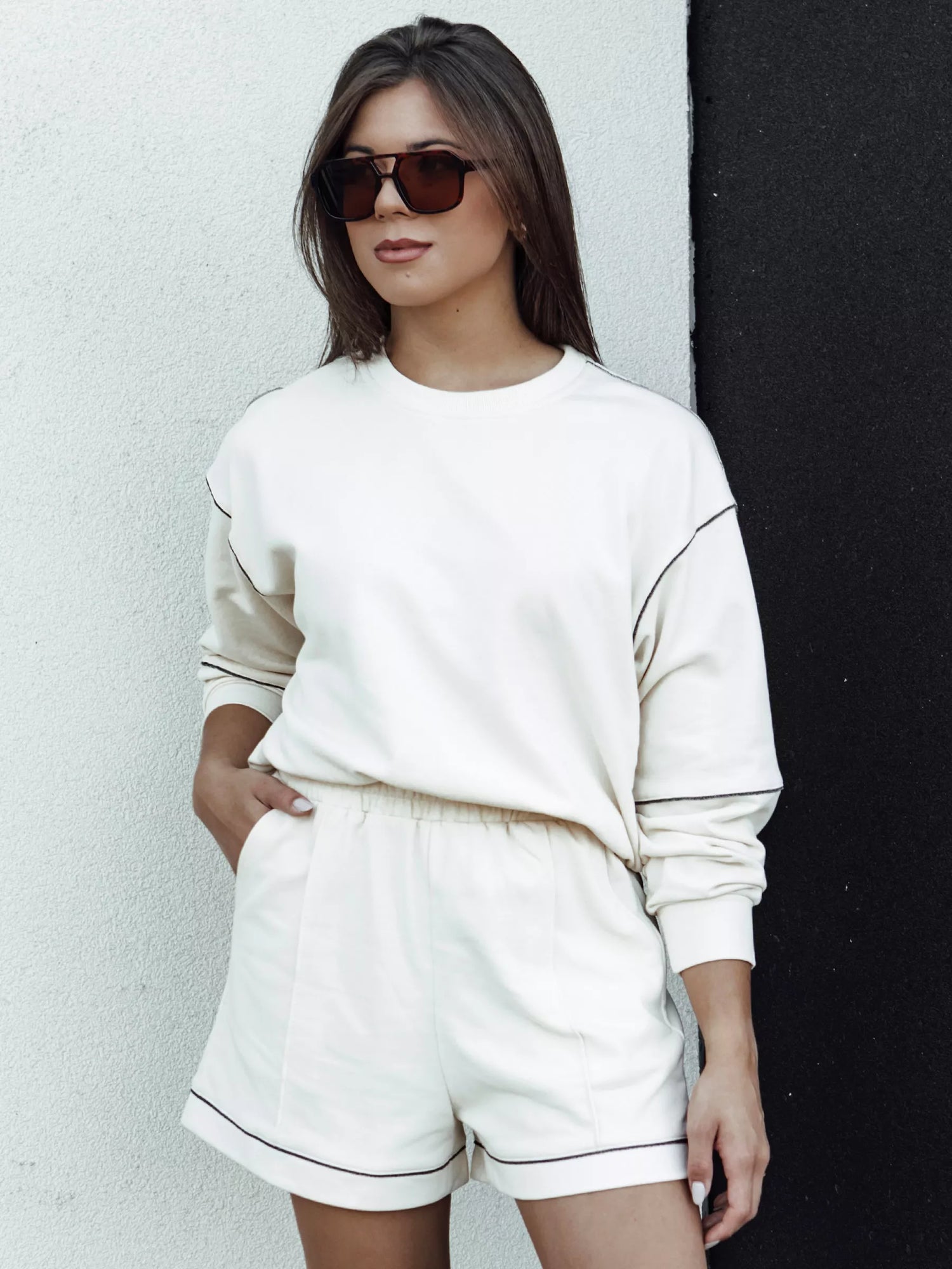 Moteriškas baltas komplektas Megin