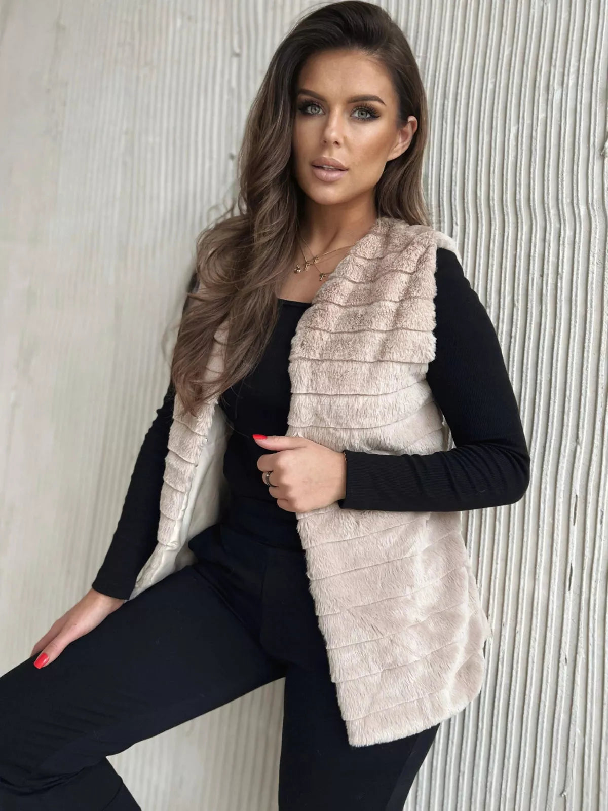 Moteriška rusva liemenė Drel