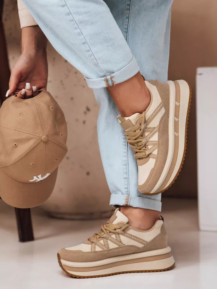 Moteriški rusvi laisvalaikio batai Show