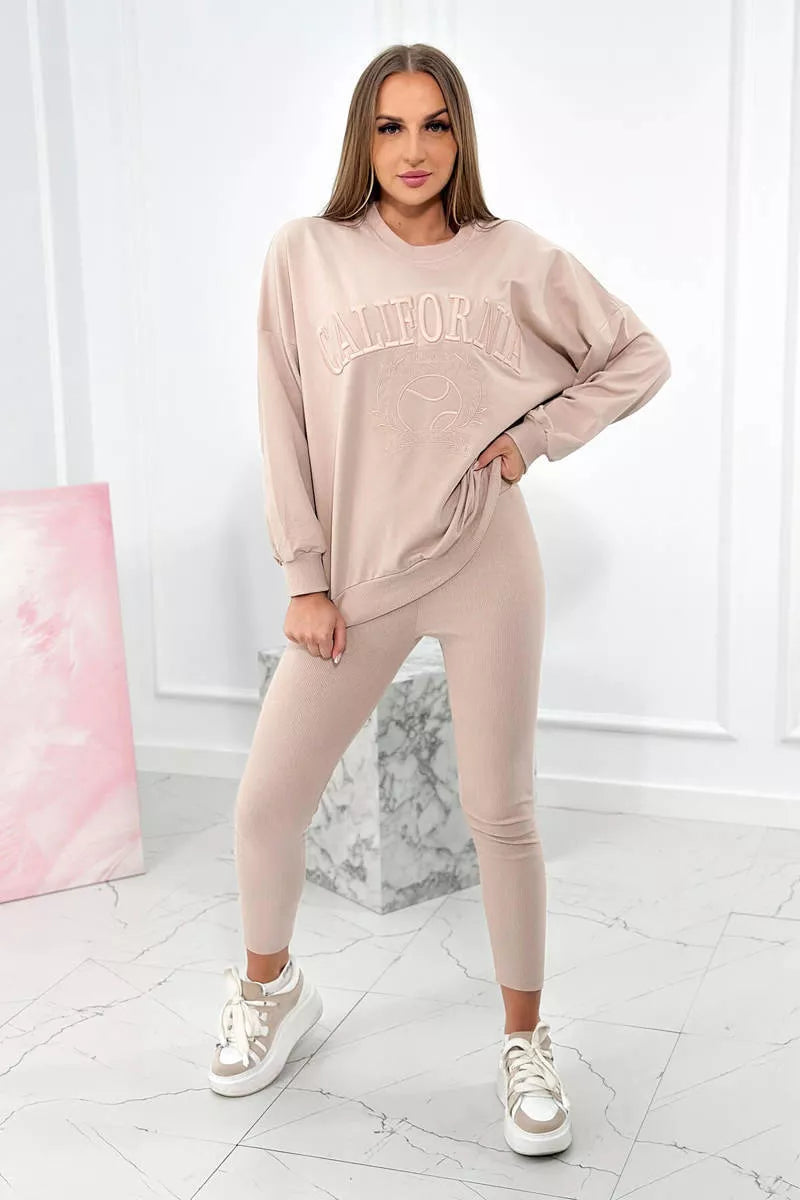 Moteriškas šviesios smėlio spalvos komplektas California