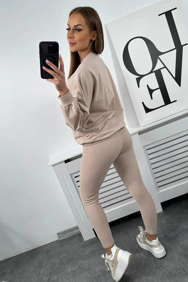 Moteriškas šviesios smėlio spalvos komplektas California