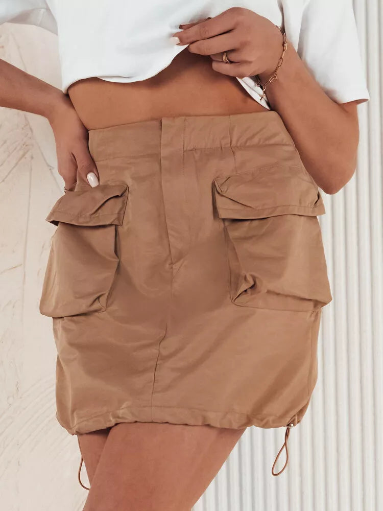 Trumpas moteriškas rudas sijonas Quilla