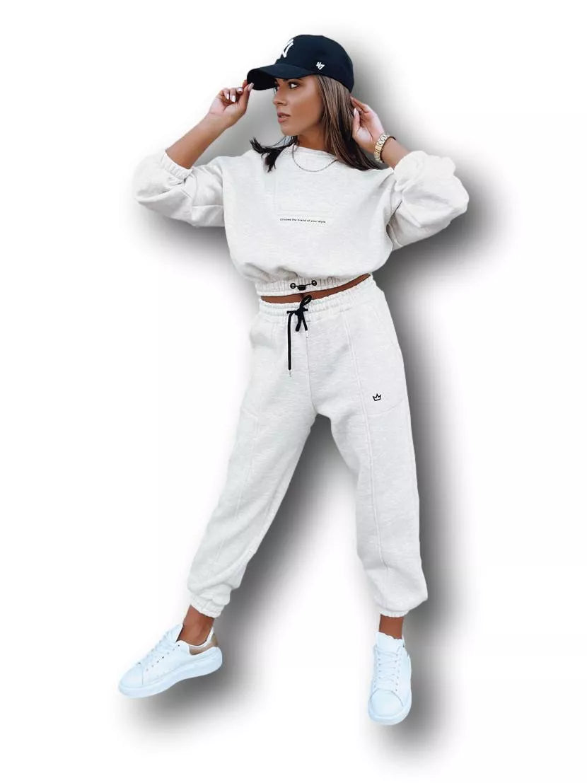 Moteriškas komplektas smėlio spalvos King