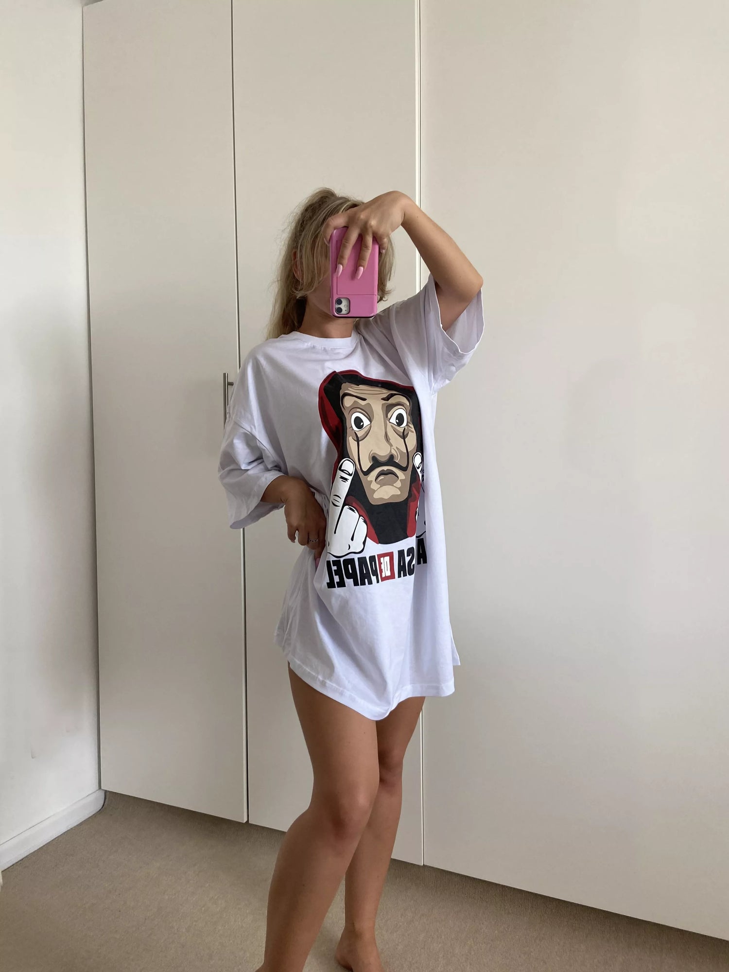 Moteriški oversize balti marškinėliai Money