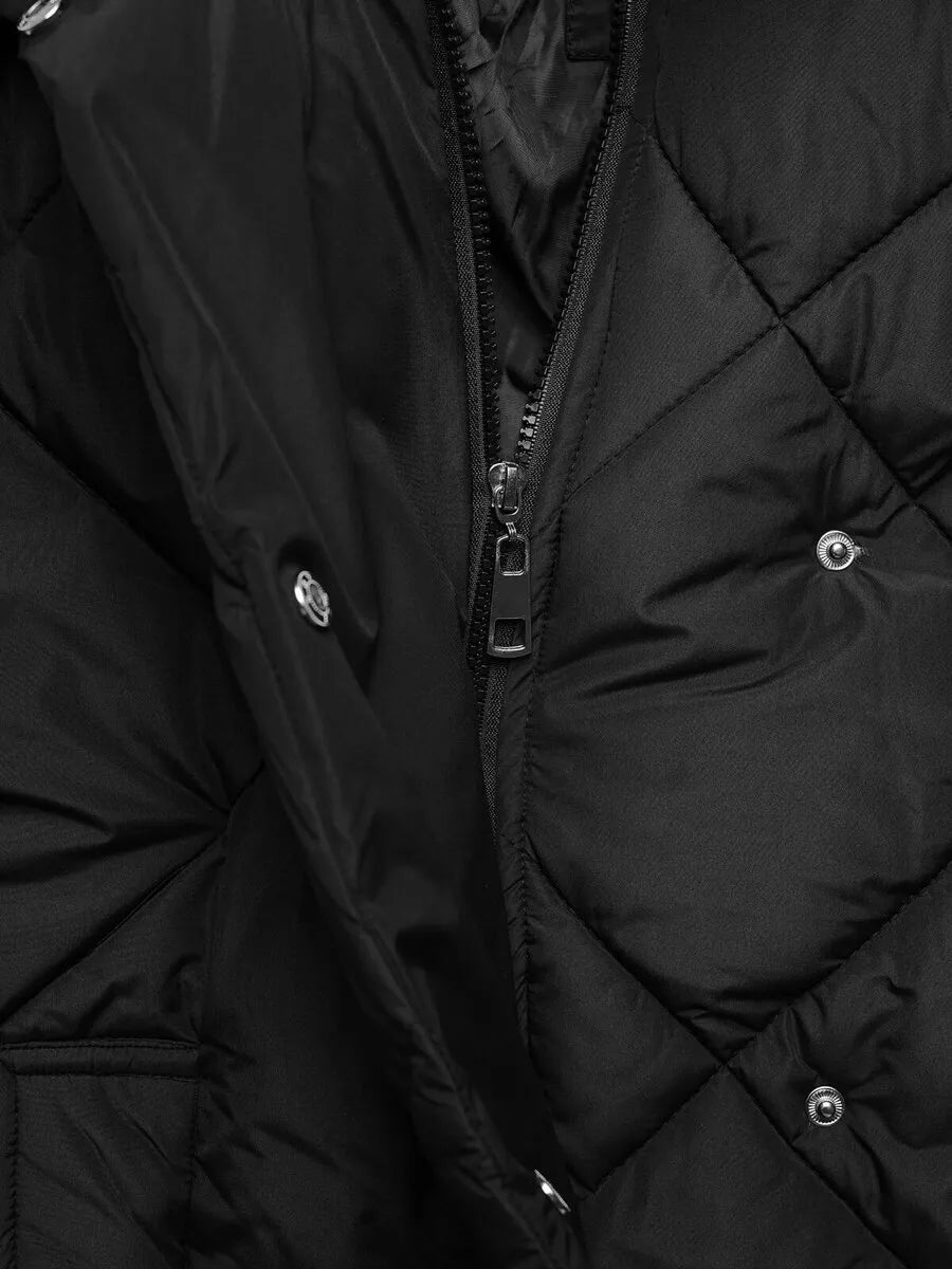 Moteriška juoda žieminė striukė Roma