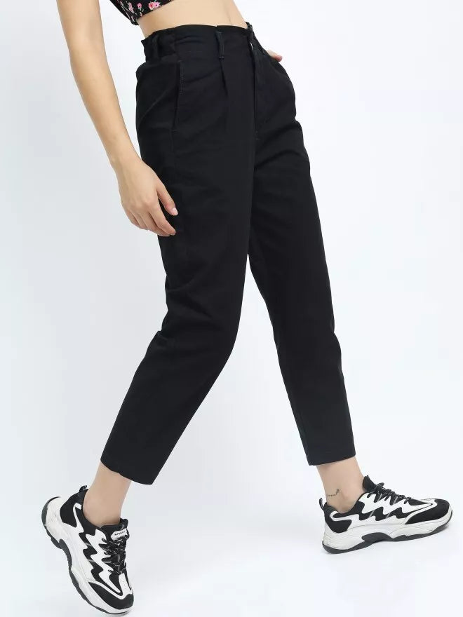 Moteriški juodi džinsai Itemo