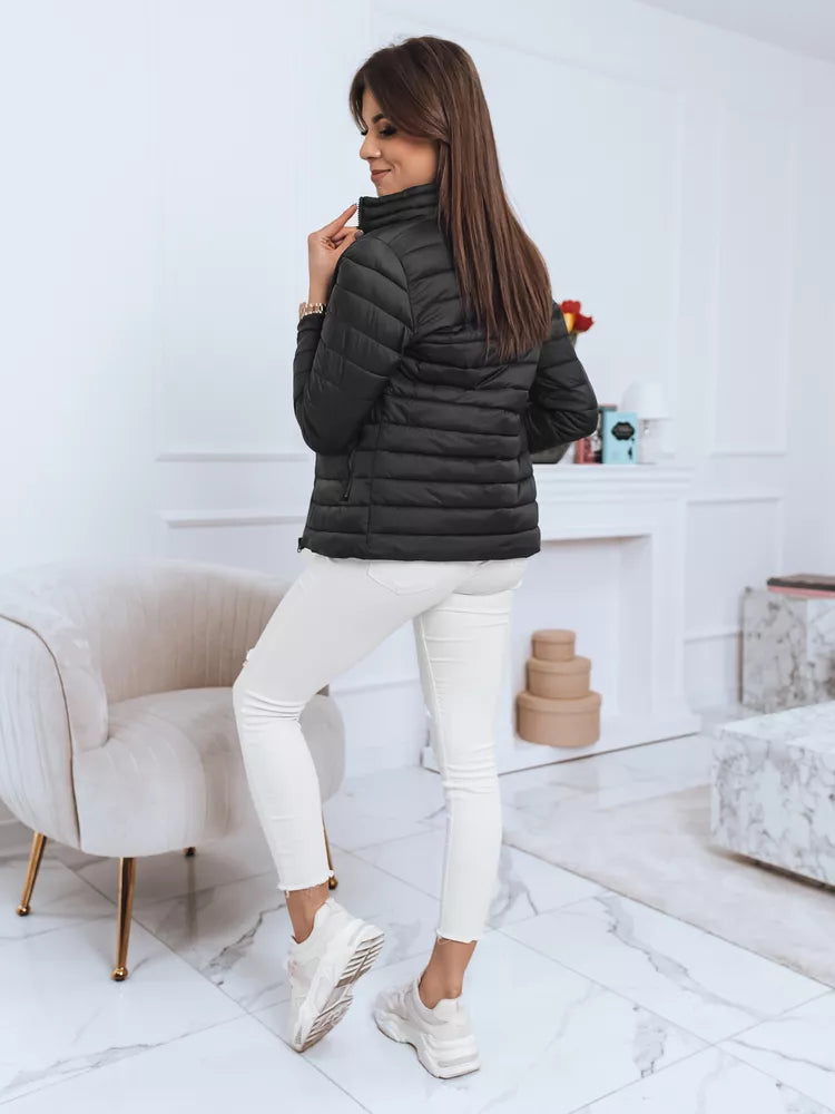 Juodos spalvos moteriška pavasarinė striukė Doli