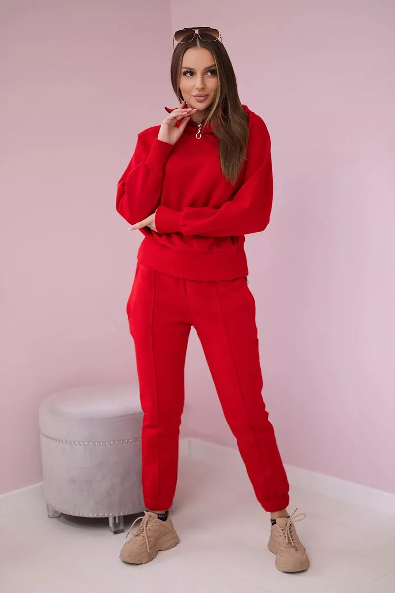 Moteriškas raudonas komplektas First