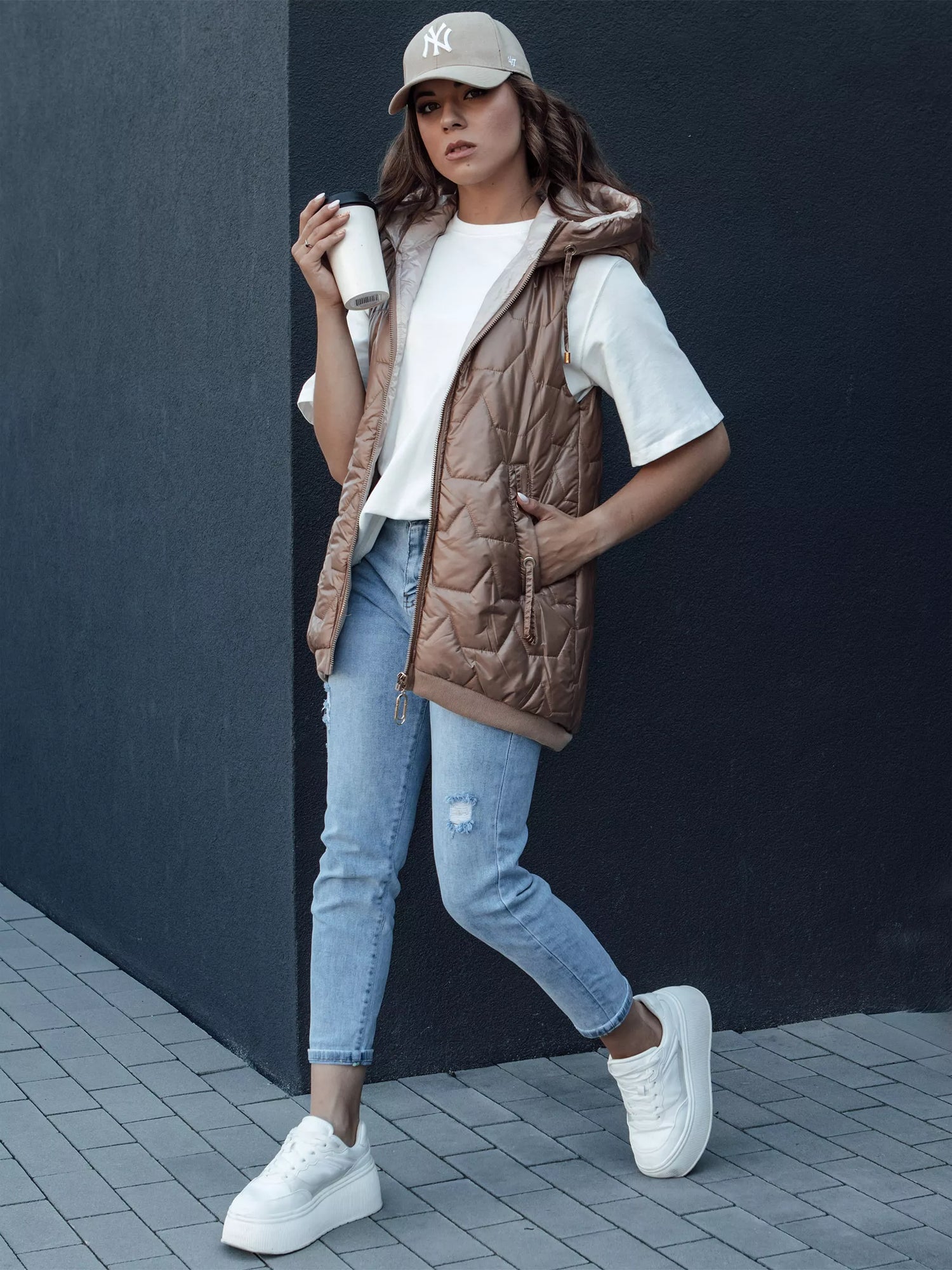 Moteriška dygsniuota rudos spalvos liemenė Aria