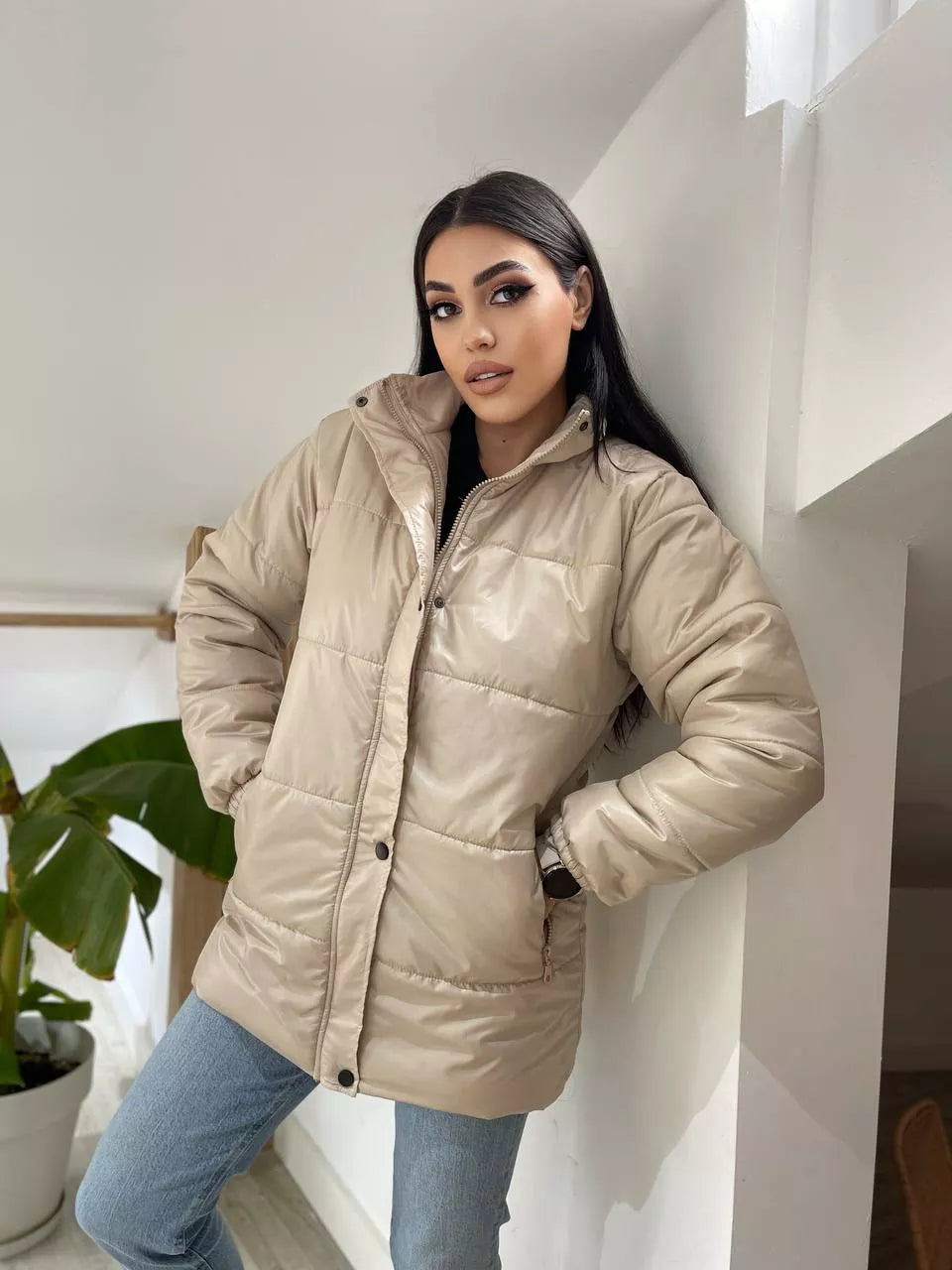 Stilinga moteriška rusva striukė Gebor