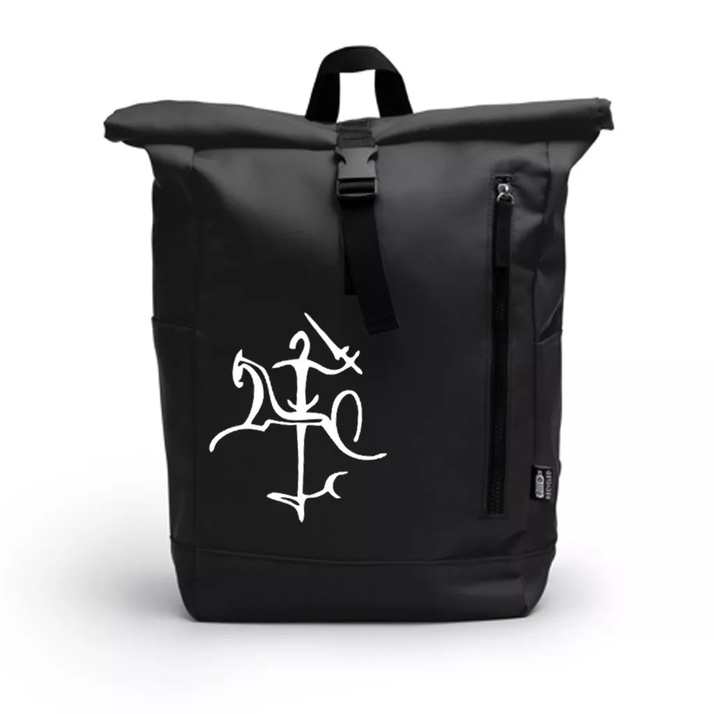 Juoda kuprinė Stilistika