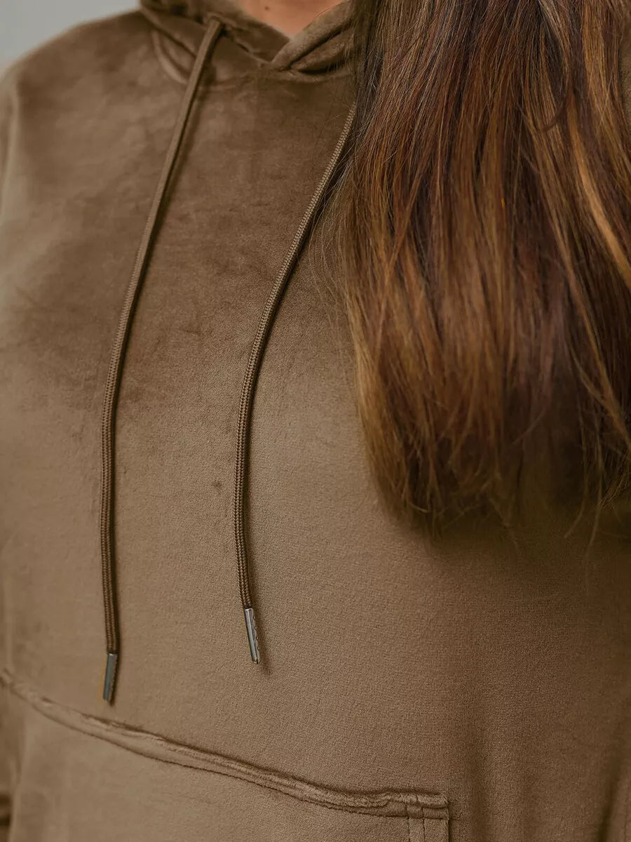 Tamsiai rudas veliūrinis komplektas Peril