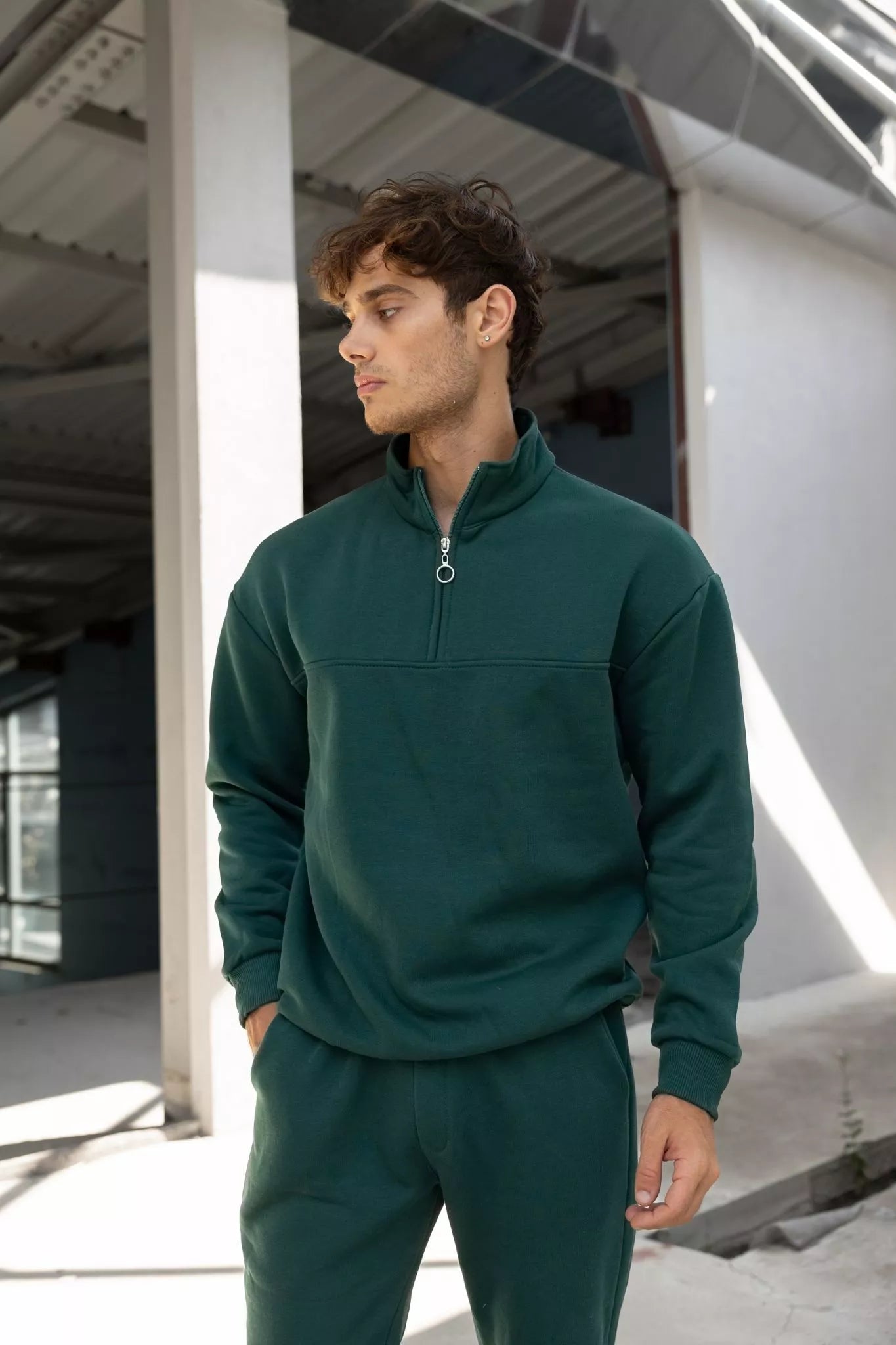 Tamsiai žalias vyriškas komplektas Gerol