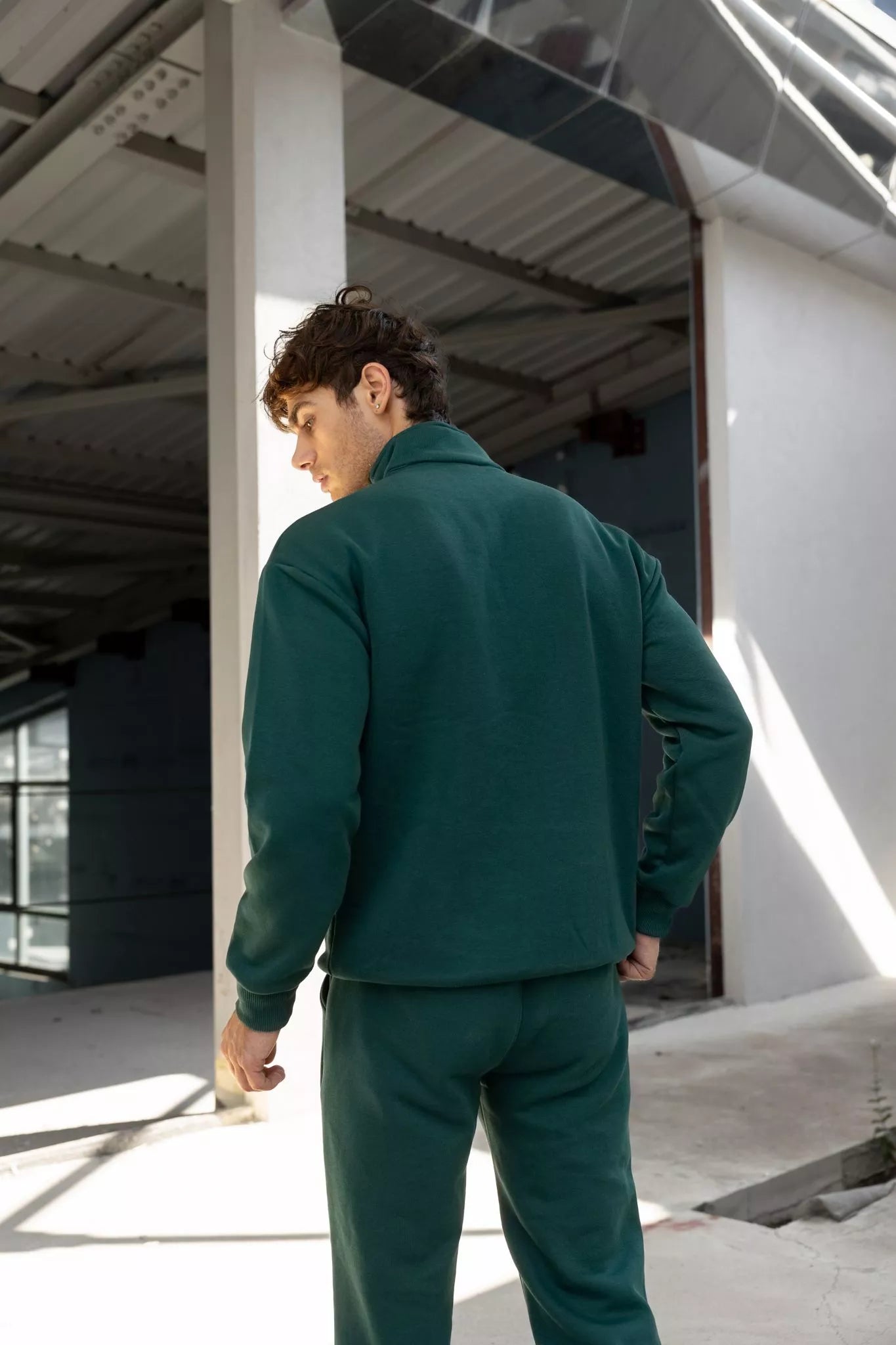 Tamsiai žalias vyriškas komplektas Gerol