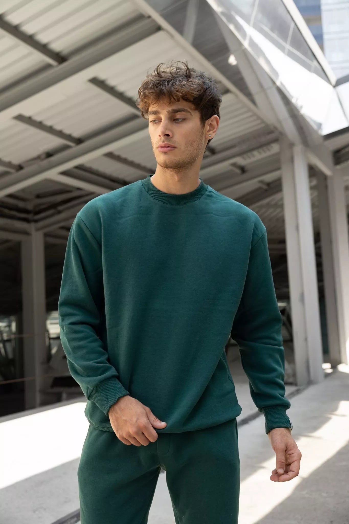 Tamsiai žalias vyriškas komplektas Lipo