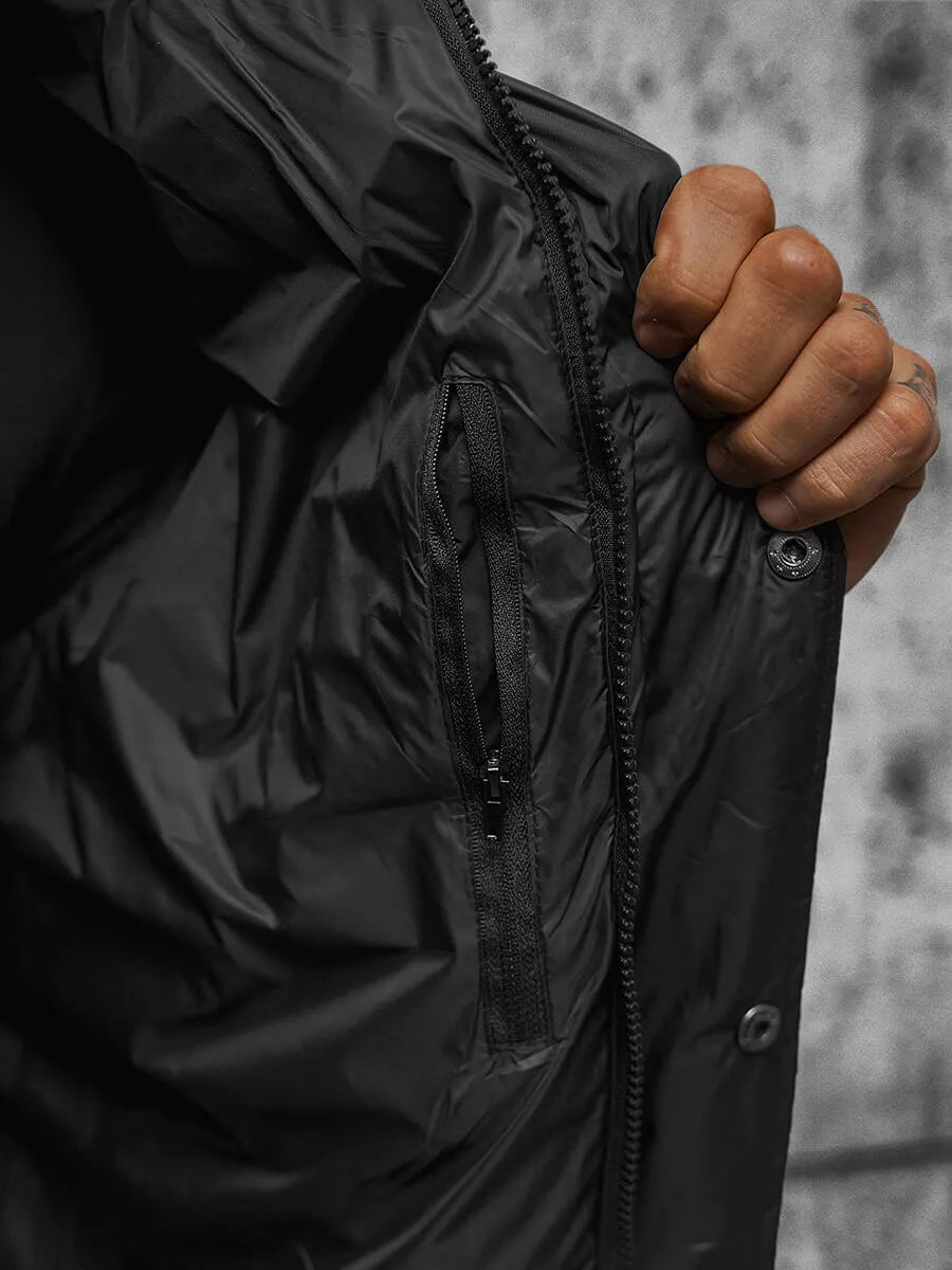 Vyriška striukė juodos spalvos Varan