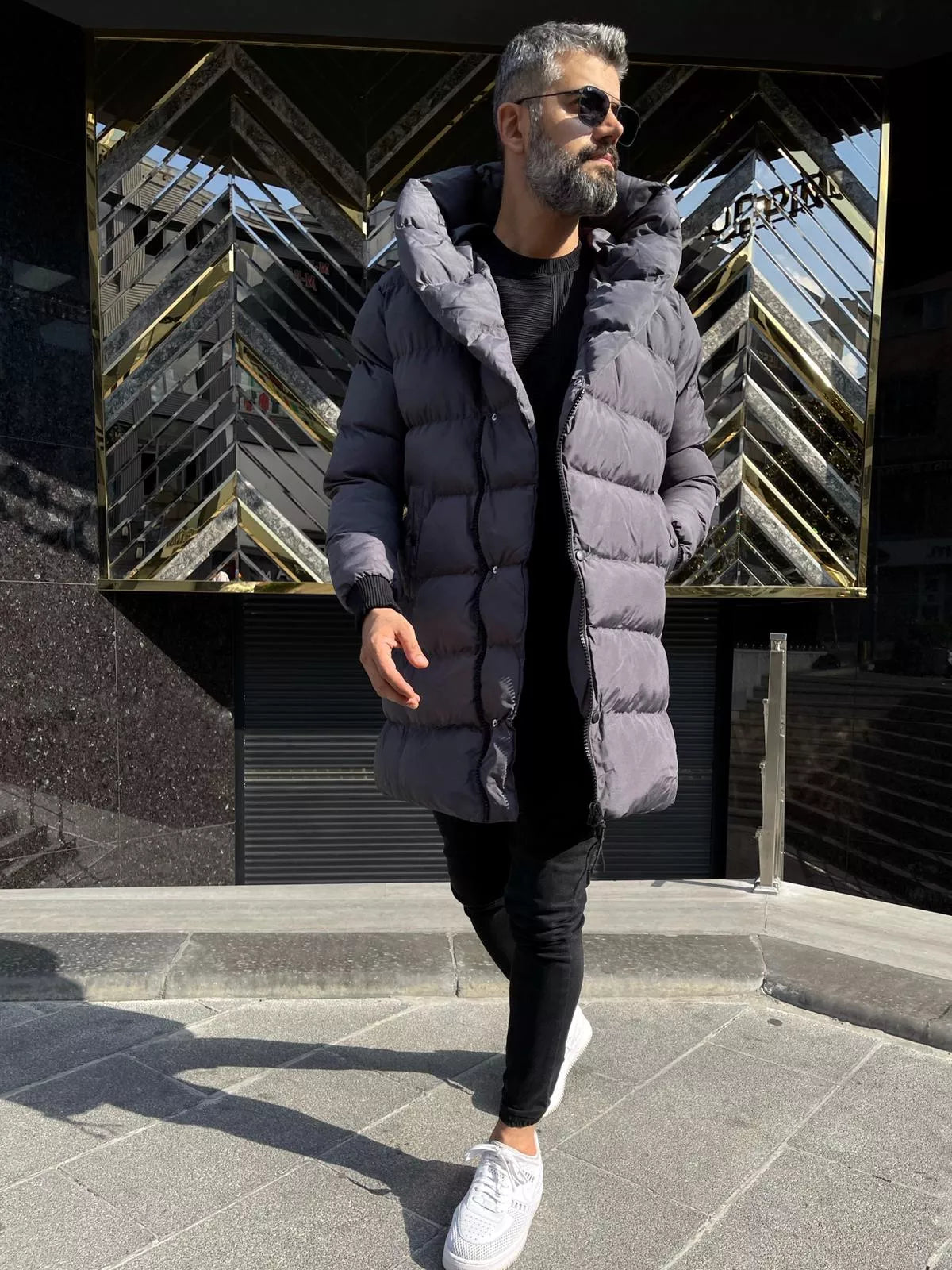 Juoda vyriška striukė be gobtuvo Guno